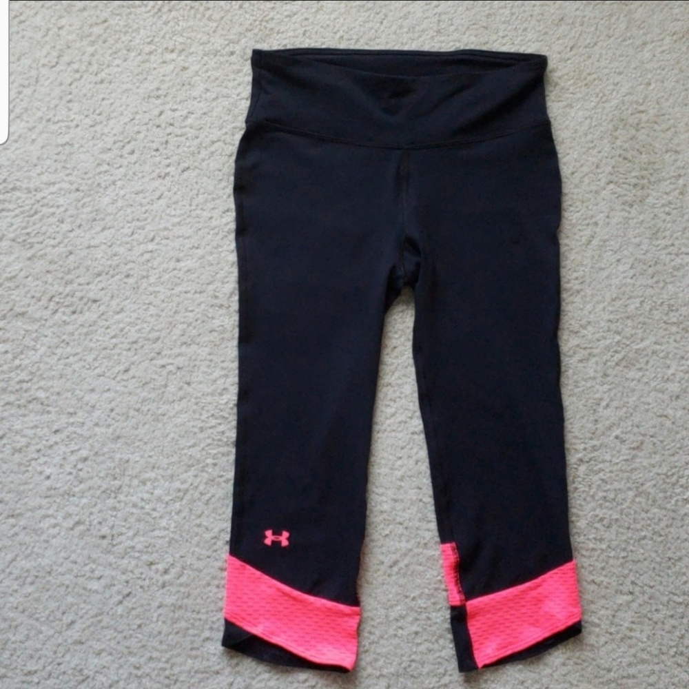 🏃‍♀️Under Armour cropped gym leggings
